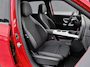 Mercedes-Benz GLB 250+ Business Solution AMG | Premium Pakket | Night Pakket | Panoramadak | MBUX Superscreen | Adaptieve Cruise Control | Dodehoekassistent | Verkeersbordenassistent | Adaptieve Grootlichtassistent | AC Laadsysteem tot 22 kW | Elektrisch Verstelbare Stoelen + Memory | Stoelverwarming | Sfeerverlichting | Elektrische Achterklep | Achteruitrijcamera