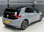 Volkswagen ID.3 Pro (145 pk) 58 kWh - half leder - stuur & stoelverwarming