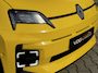 Renault R5 comfort range iconic cinq 52 kWh / SOH 98% / Snellader / Navigatie / 18" / Harman Kardon / Adaptive cruise / Parkeer Camera /  Clima / Keyless
