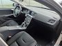 Volvo V60 1.6 T3 Momentum Automaat  150 PK  Bluetooth  Navi  PDC  Cruise-controle
