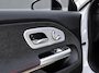 Mercedes-Benz CLA 180 Business Solution AMG | Premium Pakket | Night Pakket | MBUX Superscreen | Adaptieve Cruise Control | Dodehoekassistent | Verkeersbordenassistent | Elektrisch Verstelbare Stoelen + Memory | Stoelverwarming | Sfeerverlichting | THERMOTRONIC Klimaatregeling | Apple CarPlay | Android Auto | Elektrische Kofferklep | Achteruitrijcamera | Parkeersensoren