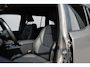 Toyota Land Cruiser 2.8 D-4D Hybrid Navigator Van