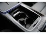 Lynk & Co 08 1.5 More | 200km Hybride | Stoelmassage, Verwarming en Ventilatie | Panoramadak | Matrix LED | Harman Kardon | 360° Camera | Getint glas | Bestuurdersstoel met geheugen | Sfeerverlichting | Apple Carplay | Dodehoekassistent | Adaptive Cruise Contol