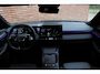 Lynk & Co 08 1.5 More | 200km Hybride | Stoelmassage, Verwarming en Ventilatie | Panoramadak | Matrix LED | Harman Kardon | 360° Camera | Getint glas | Bestuurdersstoel met geheugen | Sfeerverlichting | Apple Carplay | Dodehoekassistent | Adaptive Cruise Contol