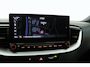 Kia Xceed 1.5 T-GDi GT-Line First Edition (PANORAMADAK, TREKHAAK AFNEEMBAAR, CAMERA, STUUR-/STOELVERWAMRING)