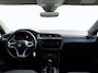 Volkswagen Tiguan 1.4 245pk TSI eHybrid Life Business Parkeersensoren voor en achter | Dodehoeksensoren | Adaptive Cruise Control