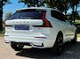 Volvo XC60 2.0 T8 Plug-in hybrid AWD NW MODEL Ultra Black Edition 455pk Luchtvering / Trekhaak / Head Up Display