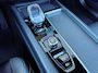 Volvo XC60 2.0 T8 Plug-in hybrid AWD NW MODEL Ultra Black Edition 455pk Luchtvering / Trekhaak / Head Up Display