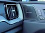 Volvo XC60 2.0 T8 Plug-in hybrid AWD NW MODEL Ultra Black Edition 455pk Luchtvering / Trekhaak / Head Up Display