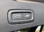 Volvo V60 2.0 B4 Inscription | Trekhaak | Harman Kardon Audio | 360 Graden Camera | Keyless Entry | Elektrische Achterklep | Elektrisch Verstelbare Voorstoelen | Stoelverwarming | Cruise Control Adaptief | BLIS | Navigatie | Apple Carplay | Android Auto