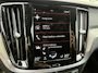 Volvo V60 2.0 B4 Inscription | Trekhaak | Harman Kardon Audio | 360 Graden Camera | Keyless Entry | Elektrische Achterklep | Elektrisch Verstelbare Voorstoelen | Stoelverwarming | Cruise Control Adaptief | BLIS | Navigatie | Apple Carplay | Android Auto