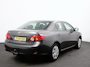 Toyota Corolla 1.6-16V Sol Sedan  Navigatie Parkeer sensoren Climate Control Climate Control Cruise Control Trekhaak Handel / Export