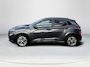 Hyundai Kona Electric EV Premium 64 kWh | Navigatie | Applecarplay en android auto | Elektrische verstelbare stoelen | Krell premium audio | Stoelventilatie en verwarming | Trekhaak | Stoelverwarming achter | Achteruitrijcamera | Parkeersensoren voor en achter |