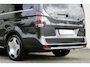 Mercedes-Benz V-klasse 300d / AMG / Exclusive / DC / Pano / Luchtv / Elec Stoel / Burmester / Vol Opties / NIEUW!!
