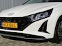 Hyundai i20 1.0 T-GDI 100pk Comfort | Airco | Camera | Carplay | Cruise control | Dodehoek detectie | Navigatie | Parkeersensoren | Digitaal cockpit | Lichtmetalen velgen