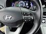 Hyundai Kona Electric EV Comfort Smart 64 kWh | WLTP 484km | Warmtepomp | 3-fasen | Navigatie | Camera | Adaptive cruise |