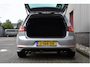 Volkswagen Golf 1.2 TSI R-line Stoelverwarming, Trekhaak, Cruise control, Carplay