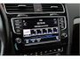 Volkswagen Golf 1.2 TSI R-line Stoelverwarming, Trekhaak, Cruise control, Carplay