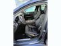 Volvo V60 2.0 B4 Core 197 PK, Leder verwarmde stoelen en A bank, 1800KG trekhaak electr inklapbaar, electr A klep, Camera, Carplay & android, Dab audio.