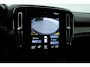 Volvo XC40 2.0 B4 R-Design | Rijklaar! | Elek. Trekhaak | Pilot Assist | H&K Audio | Camera | Stoel- Stuurverw. | NAV + CarPlay