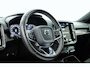 Volvo XC40 2.0 B4 R-Design | Rijklaar! | Elek. Trekhaak | Pilot Assist | H&K Audio | Camera | Stoel- Stuurverw. | NAV + CarPlay