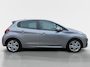 Peugeot 208 1.2 PureTech Signature | Nieuwe Distributieriem | Trekhaak | Goed onderhouden | Parkeersensoren | Airco | Cruise Control | 12 maanden garantie! |