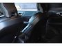 Volvo V60 2.0 T4 Momentum Pro Navigatie/Parkeersensor/Lane Assist/Half-Leer