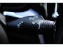 Volvo V60 2.0 T4 Momentum Pro Navigatie/Parkeersensor/Lane Assist/Half-Leer