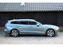 Volvo V60 2.0 T4 Momentum Pro Navigatie/Parkeersensor/Lane Assist/Half-Leer