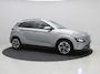 Hyundai Kona Electric EV Premium 64 kWh SOH 100% / 1ste eigenaar | Achterbank verwarmd | Achteruitrijcamera | Apple Carplay/Android Auto|telefoonintegratie premium