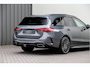 Mercedes-Benz C-klasse Estate 300 e AMG Premium, Pano, Distronic, Trekhaak, Leder, Nightpakket 2023