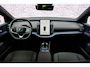 Volvo EX30 P3 Long Range Plus Europa 69 kWh | Adaptive Cruise | BLIS | Parkeercamera | Harman/Kardon | Elektrisch verstelbare stoelen | Stuur en Stoelverwarming |