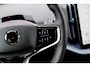Volvo EX30 P3 Long Range Plus Europa 69 kWh | Adaptive Cruise | BLIS | Parkeercamera | Harman/Kardon | Elektrisch verstelbare stoelen | Stuur en Stoelverwarming |