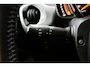 Toyota Aygo 1.0 VVT-i x-play Automaat | Automaat | Fietsendragerbeugel | Achteruitrijcamera | Airco |