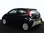 Toyota Aygo 1.0 VVT-i x-play Automaat | Automaat | Fietsendragerbeugel | Achteruitrijcamera | Airco |