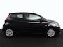 Toyota Aygo 1.0 VVT-i x-play Automaat | Automaat | Fietsendragerbeugel | Achteruitrijcamera | Airco |