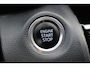 Toyota Yaris Cross 1.5 VVT-I EXECUTIVE TREKHAAK JBL-AUDIO 18"LMV HUD BLIND-SPOT STOELVERW. DEALERONDERHOUDEN