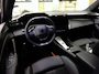 Peugeot 408 e-408 GT Avantage 58 kWh Tot 8 Jaar Garantie! | Adaptive Cruise | Elektr. Stoelen | Warmtepomp | Stuur/Stoelverwarming | Elektr. Achterklep |