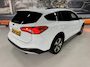 Ford Focus ACTIVE / AppleCarplay / Cruise / Stoelverwarming / Stuurverwarming / PDC / Boekjes en historie aanwezig.