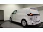 Volkswagen ID. Buzz Cargo 77 kWh | SOH 95,3% | Trekhaak Elek. | Stuur verwarmd | Climatronic | Pass. bank