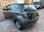 Toyota Yaris 1.0 VVT-i | Comfort Grey Edition|1E EIG |NW APK|LUXE AIRCO|WEINIG KM|ALL SEASON|E-PKKT|
