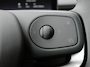 Leapmotor B05 ProMax Design 67.1 kWh | Nu met €1000,- voorraadvoordeel! | Panoramadak | Elektrisch verstelbare stoelen | Stuurwiel verwarming | Apple carplay/Android auto | Sfeerverlichting | Regensensor | Privacyglas | 19 inch lichtmetalen velgen