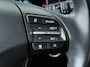 Hyundai Kona Electric EV Comfort 64 kWh - SOH 94,5% - Airco - Keyless Entry - Apple CarPlay/Android Auto - Achteruitrijcamera - Virena Zekerheidspakket €895,-