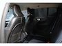 Volvo XC40 2.0 T4 Momentum Camera/Stoelverwarming/Parkeersensor v,a/Line assist
