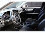Volvo XC40 2.0 T4 Momentum Camera/Stoelverwarming/Parkeersensor v,a/Line assist