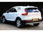Volvo XC40 2.0 T4 Momentum Camera/Stoelverwarming/Parkeersensor v,a/Line assist