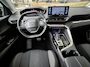 Peugeot 3008 130 Pk Automaat Benzine * Zeer Compleet * * Trekhaak * Navigatie * Adaptive Cruise Control * Keyless Start Button * Camera  bij Achteruitrijden * Apple Carplay Android Auto * L.M. Velgen * Verkeersbordherkenning * Vingerhoets; Vierde Generatie Eersteklas Service. Al meer dan 100 jaar een begrip in de Brabantse Kempen