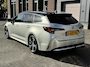 Toyota Corolla Touring Sports 1.8 Hybrid Dynamic two-tone, trekhaak, all weather banden, achteruitrijcamera, navigatie, enz.