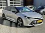 Toyota Corolla Touring Sports 1.8 Hybrid Dynamic two-tone, trekhaak, all weather banden, achteruitrijcamera, navigatie, enz.