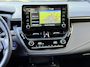 Toyota Corolla Touring Sports 1.8 Hybrid Dynamic two-tone, trekhaak, all weather banden, achteruitrijcamera, navigatie, enz.